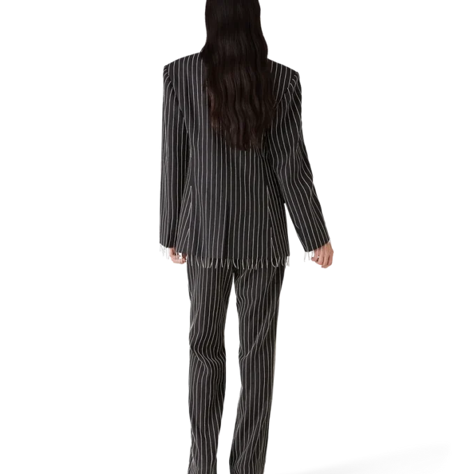 Pantalones entallados con adornos de cristales