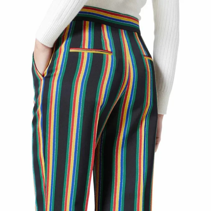 Pantalones Medallion