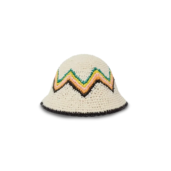 Sombrero de rafia de ganchillo