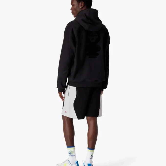 Sudadera con capucha y estampado flocado del logotipo de Squash Sudadera con capucha y estampado flocado del logotipo de Squash