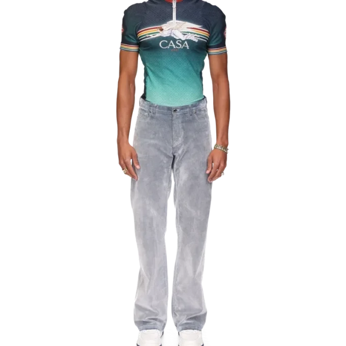 Vaqueros con textura melocotón