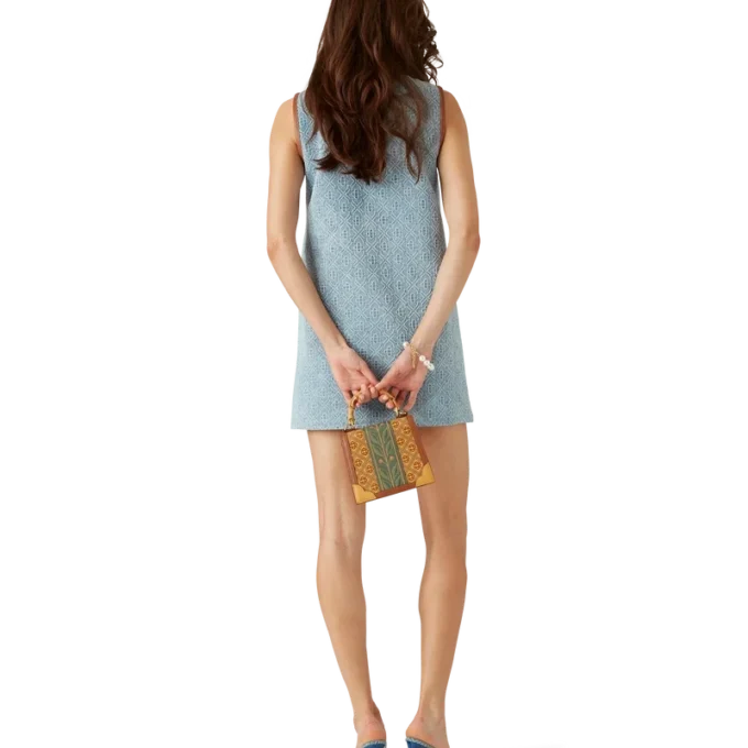 Vestido de denim con monograma