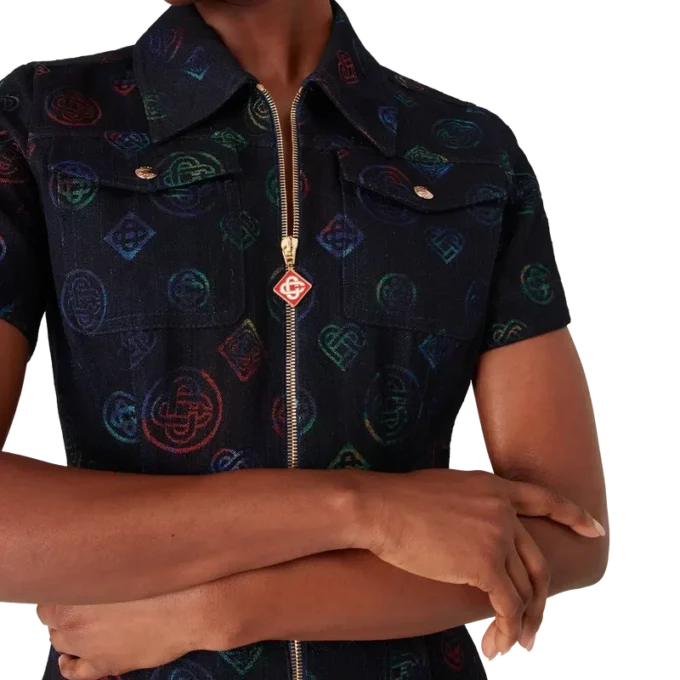 Vestido de denim con monograma