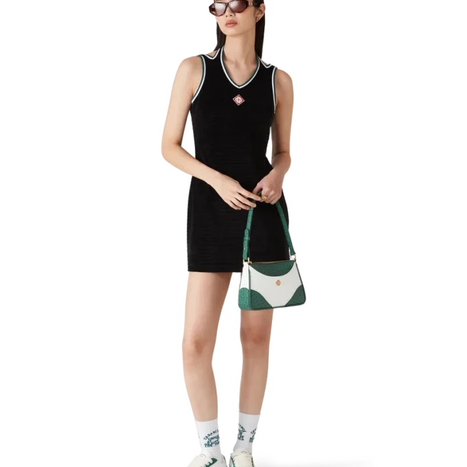 Vestido de tenis de terciopelo texturado