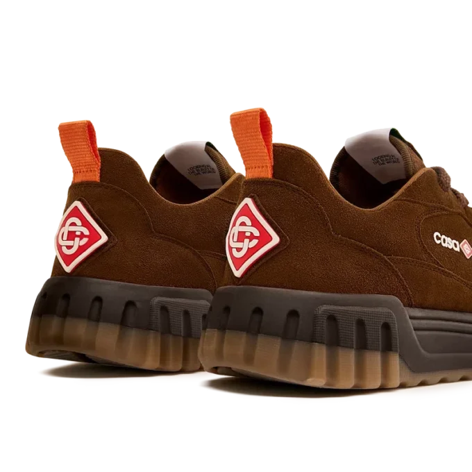 Zapatillas Court de ante marrón para mujer