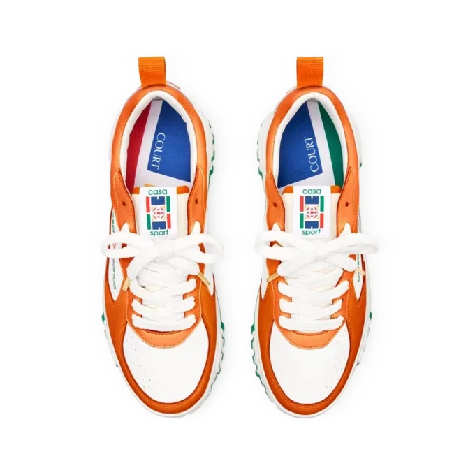 Zapatillas Court para mujer en naranja y blanco